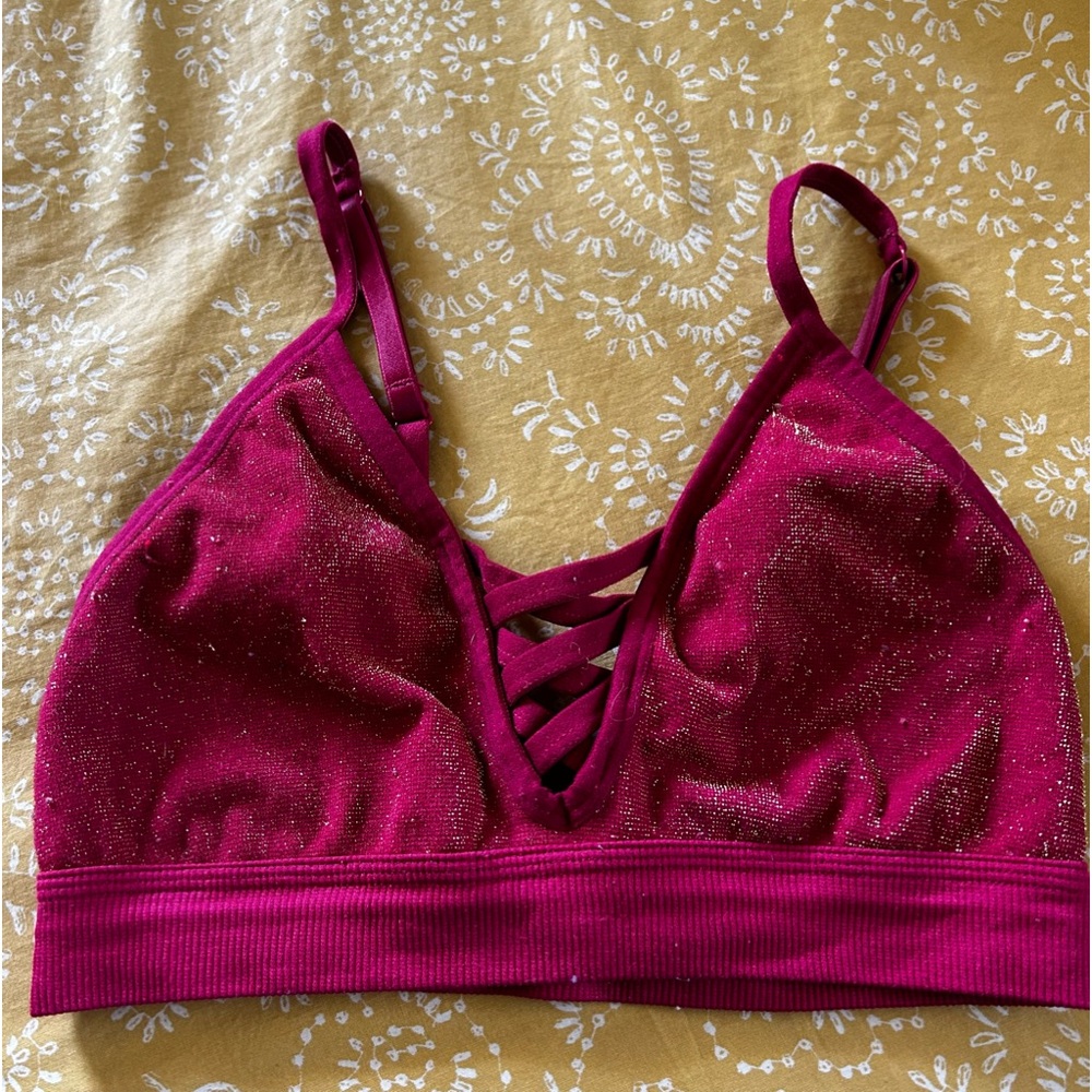 Red sparkly VS PINK bra